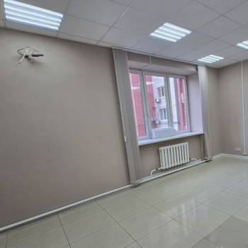 Сдается Нежилое помещение, 125 м²