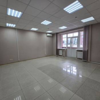 Сдается Нежилое помещение, 125 м²