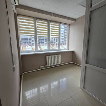 Сдается Нежилое помещение, 125 м²