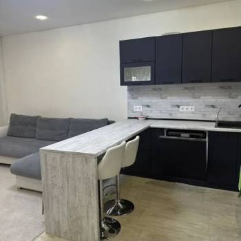 Продается 2-х комнатная квартира, 67,7 м²