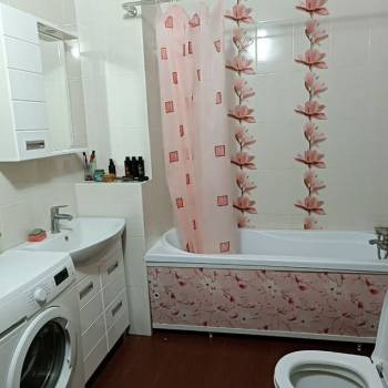 Сдается 1-комнатная квартира, 38 м²