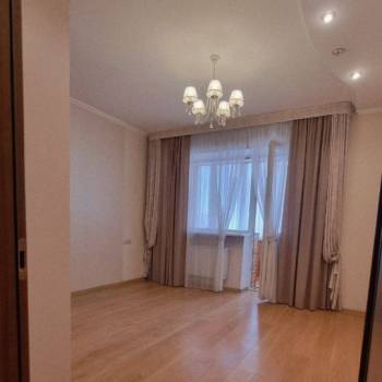 Продается Многокомнатная квартира, 121 м²