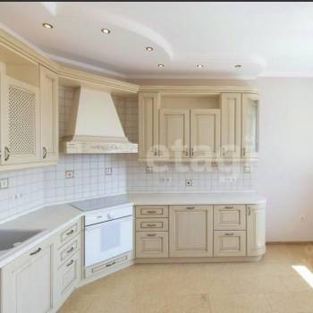 Продается Многокомнатная квартира, 121 м²