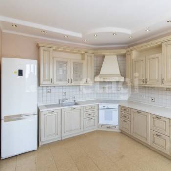 Продается Многокомнатная квартира, 121 м²