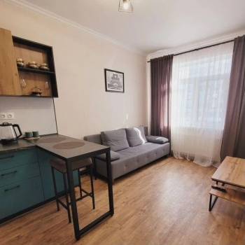 Сдается 1-комнатная квартира, 38 м²