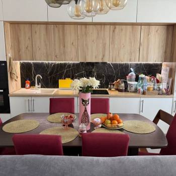 Продается 3-х комнатная квартира, 75,8 м²