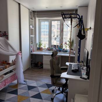 Продается 3-х комнатная квартира, 75,8 м²