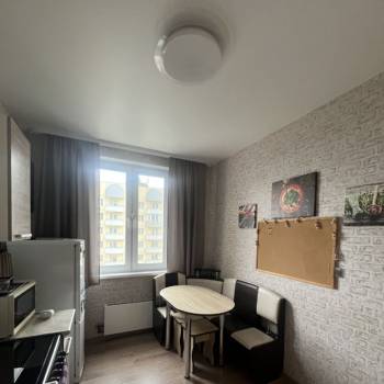 Сдается 1-комнатная квартира, 36 м²