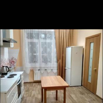 Сдается 2-х комнатная квартира, 66 м²