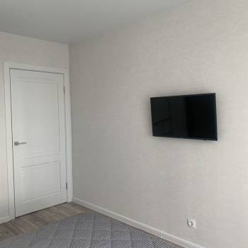 Продается 1-комнатная квартира, 35 м²