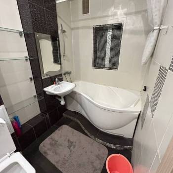 Сдается 1-комнатная квартира, 43 м²