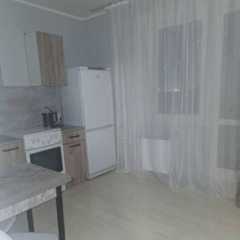 Сдается 1-комнатная квартира, 41 м²