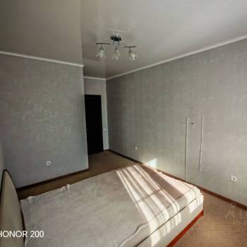 Сдается 1-комнатная квартира, 43 м²
