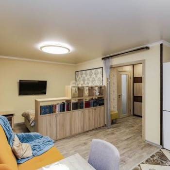 Продается 1-комнатная квартира, 36,8 м²