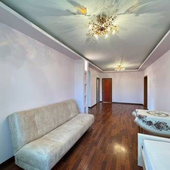 Сдается 2-х комнатная квартира, 83 м²
