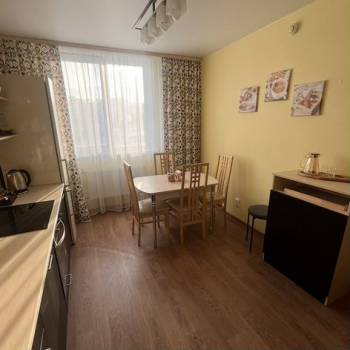 Сдается 2-х комнатная квартира, 52 м²