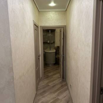Продается 1-комнатная квартира, 45 м²