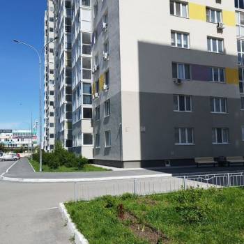 Продается 1-комнатная квартира, 37,3 м²