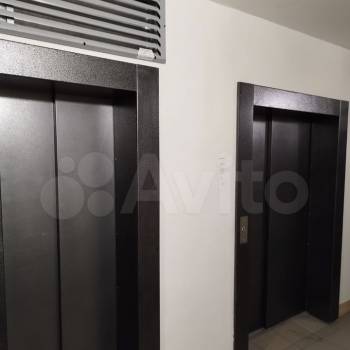 Продается 1-комнатная квартира, 37,3 м²