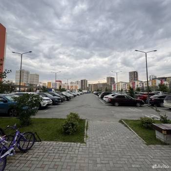 Сдается 1-комнатная квартира, 40 м²
