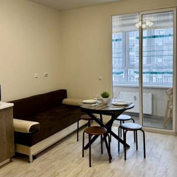 Сдается 1-комнатная квартира, 40 м²