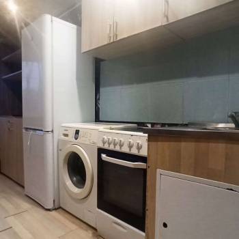 Продается 1-комнатная квартира, 12,9 м²