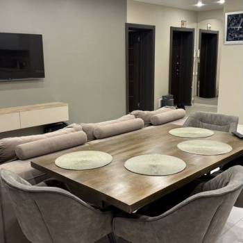 Продается 2-х комнатная квартира, 82 м²