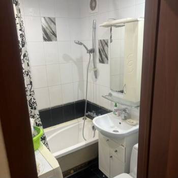 Продается 1-комнатная квартира, 29,8 м²