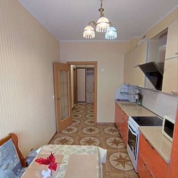 Сдается 1-комнатная квартира, 43 м²