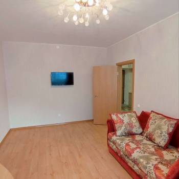 Сдается 1-комнатная квартира, 43 м²