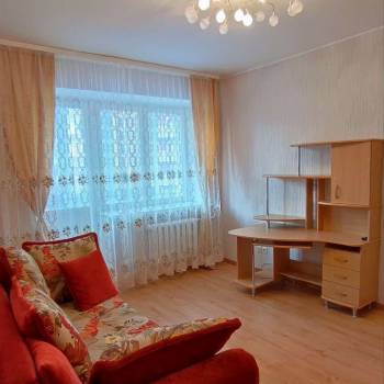 Сдается 1-комнатная квартира, 43 м²
