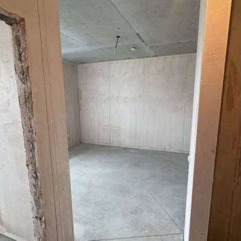 Продается 1-комнатная квартира, 42,2 м²