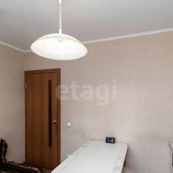 Продается 1-комнатная квартира, 43 м²