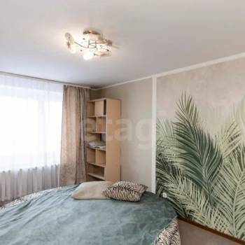 Продается 1-комнатная квартира, 43 м²