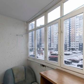 Продается 1-комнатная квартира, 43 м²