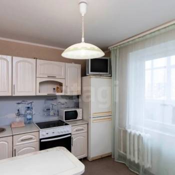 Продается 1-комнатная квартира, 43 м²