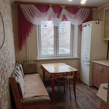 Продается 1-комнатная квартира, 35 м²