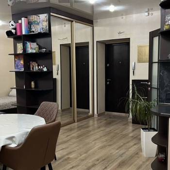 Сдается 1-комнатная квартира, 42,7 м²