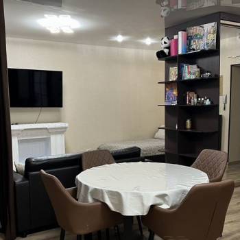 Сдается 1-комнатная квартира, 42,7 м²