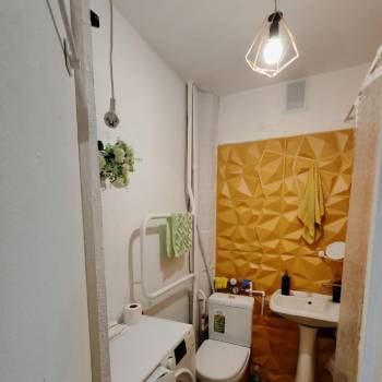 Продается 1-комнатная квартира, 30 м²