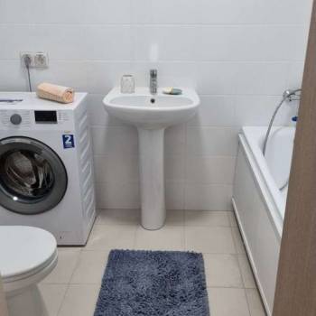 Сдается 2-х комнатная квартира, 58,6 м²
