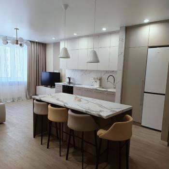 Сдается 2-х комнатная квартира, 73,3 м²