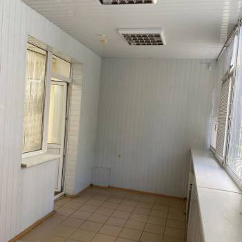 Сдается Нежилое помещение, 77 м²