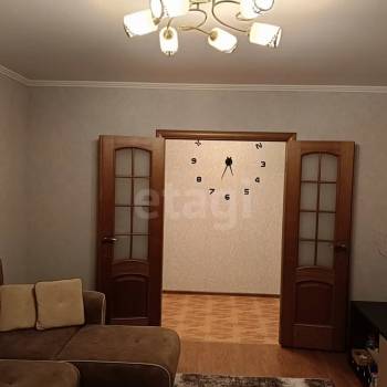 Продается Многокомнатная квартира, 73,5 м²