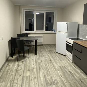 Сдается 2-х комнатная квартира, 58 м²