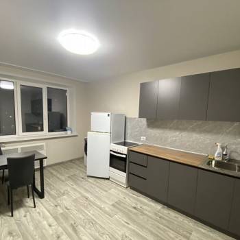 Сдается 2-х комнатная квартира, 58 м²
