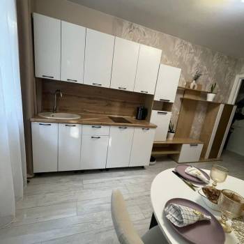 Продается 2-х комнатная квартира, 43 м²
