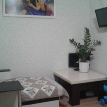 Продается 1-комнатная квартира, 42 м²