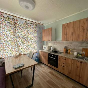 Сдается 1-комнатная квартира, 40 м²