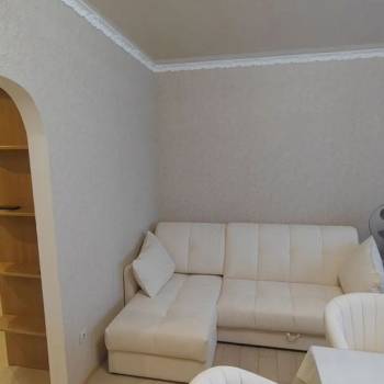 Продается 1-комнатная квартира, 49,8 м²